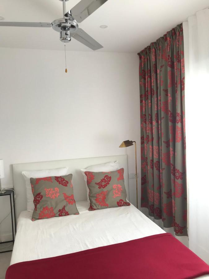 Campagne Luxueuse De Sitges Βίλα Olivella Εξωτερικό φωτογραφία